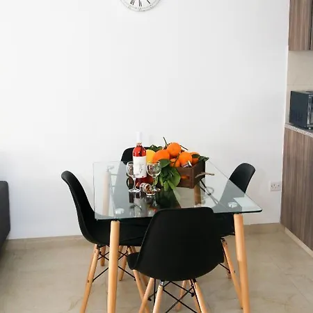 1b Seaside Orchid, Sea, Center Apartman *