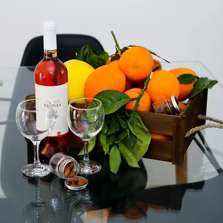 1b Seaside Orchid, Sea, Center *