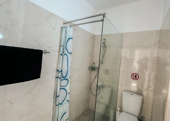 1b Seaside Orchid, Sea, Center