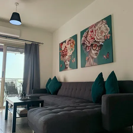 1b Seaside Orchid, Sea, Center דירה פאפוס